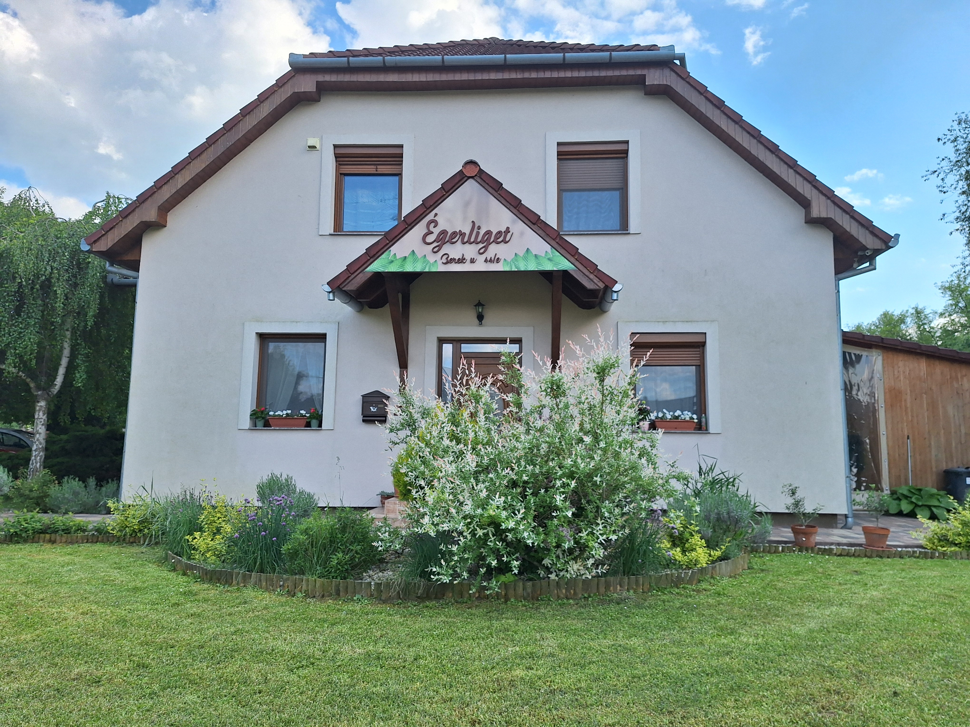 Égerliget Vendégház